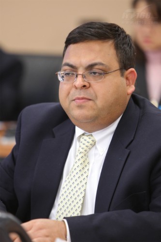 ˼ȫЈ(chng)O(jin) Pankaj Gupta